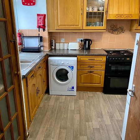 Cosy 3 Bed Apt, Old Truman Brewery! Brick Lane, London, E1 エクステリア 写真