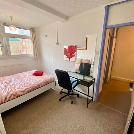 Cosy 3 Bed Apt, Old Truman Brewery! Brick Lane, London, E1 エクステリア 写真
