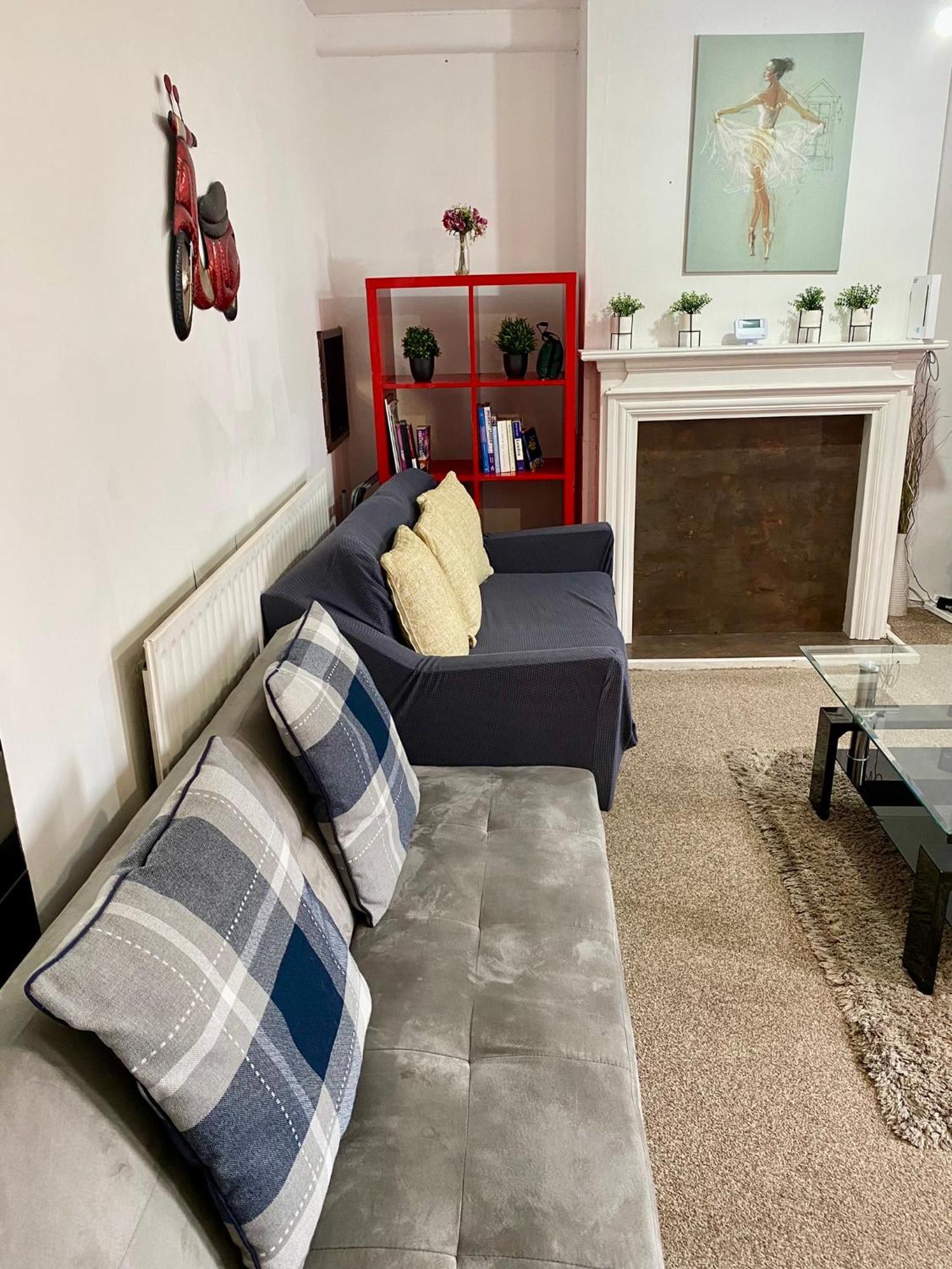 Cosy 3 Bed Apt, Old Truman Brewery! Brick Lane, London, E1 エクステリア 写真